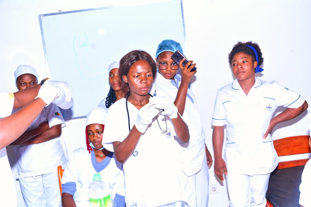 auxiliaires de santé